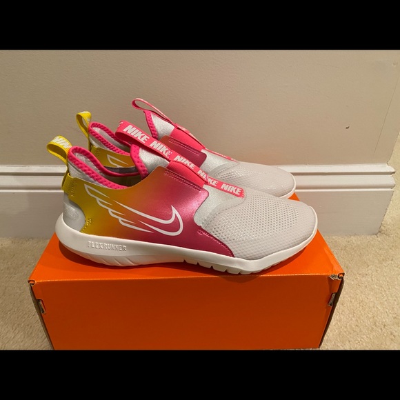 Nike easy slip on comfortable sneakers - Picture 8 of 8